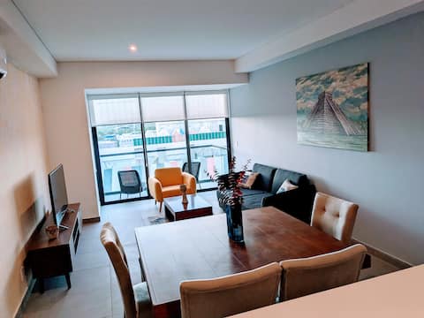 Successful Airbnb property: Luxury Condo in Via Montejo! in Colonia Xcumpich
