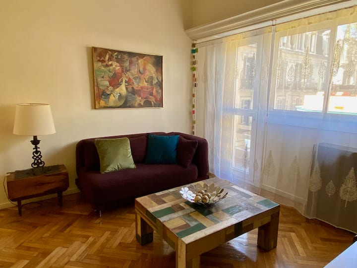 Renovated one-bedroom apartment with balcony in San Nicolás