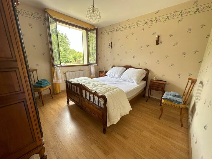 საძინებელი 3