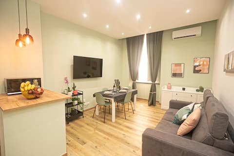 Popular Airbnb listing: Porto Antico exclusive and quiet apartment in Genova