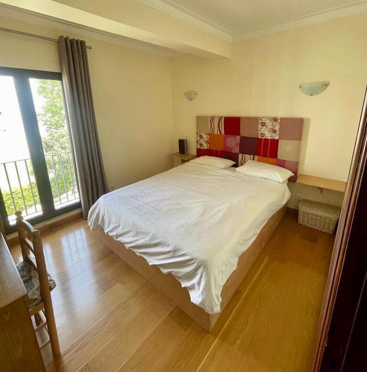 غرفة النوم 2