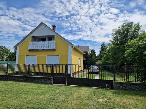 Dóra apartmanház