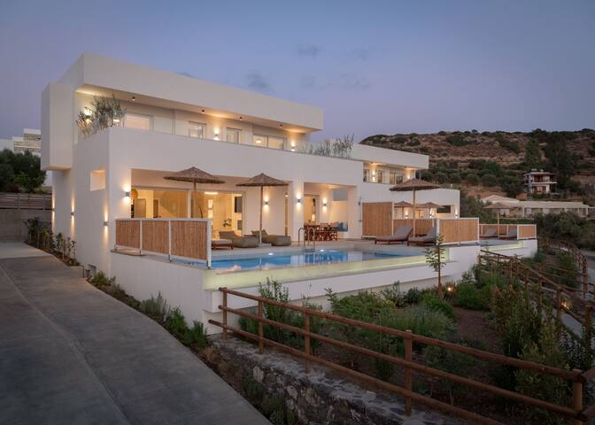 Kommosunset Villa Georgia