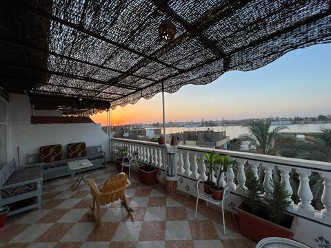 Magharby House Nile View 1
