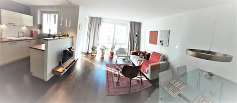 Leistungsstarkes Airbnb: Central and green old quarter in Haidhausen Nord