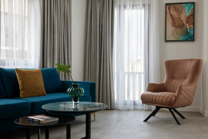 Penthouse Apartment, 2BR, with Hammam & COCO-MAT! gallery image 2