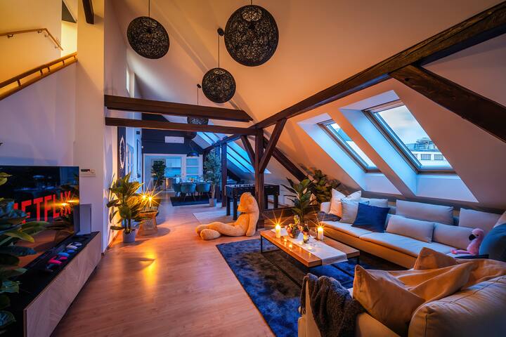 A/C LUX Rooftop APT 6BR+3.5Bath | Wenceslas square gallery image 3