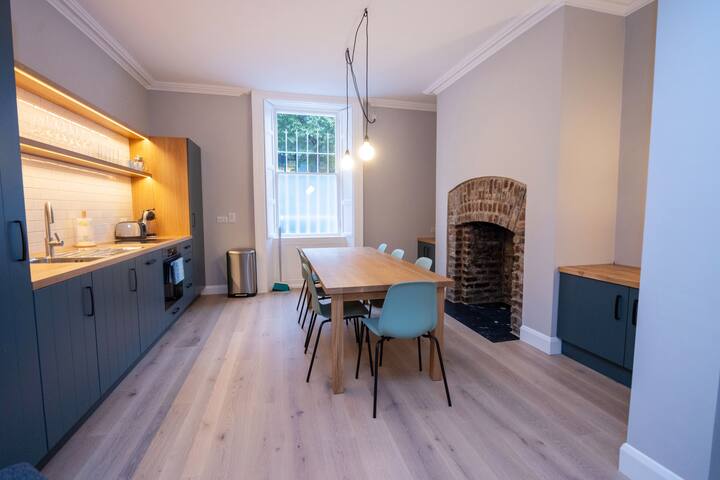 Trinity Coach House gallery image 3