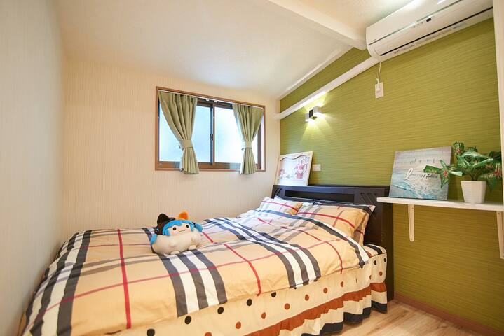 6 min to Shinjuku Sta. by JR / Two Storey House gallery image 5