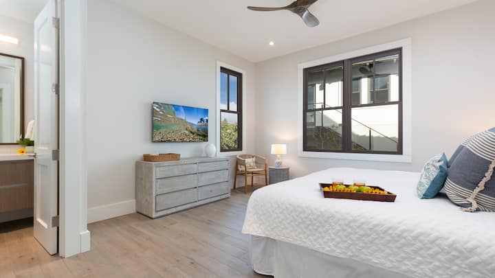 Inaonyeshwa pamoja kama King