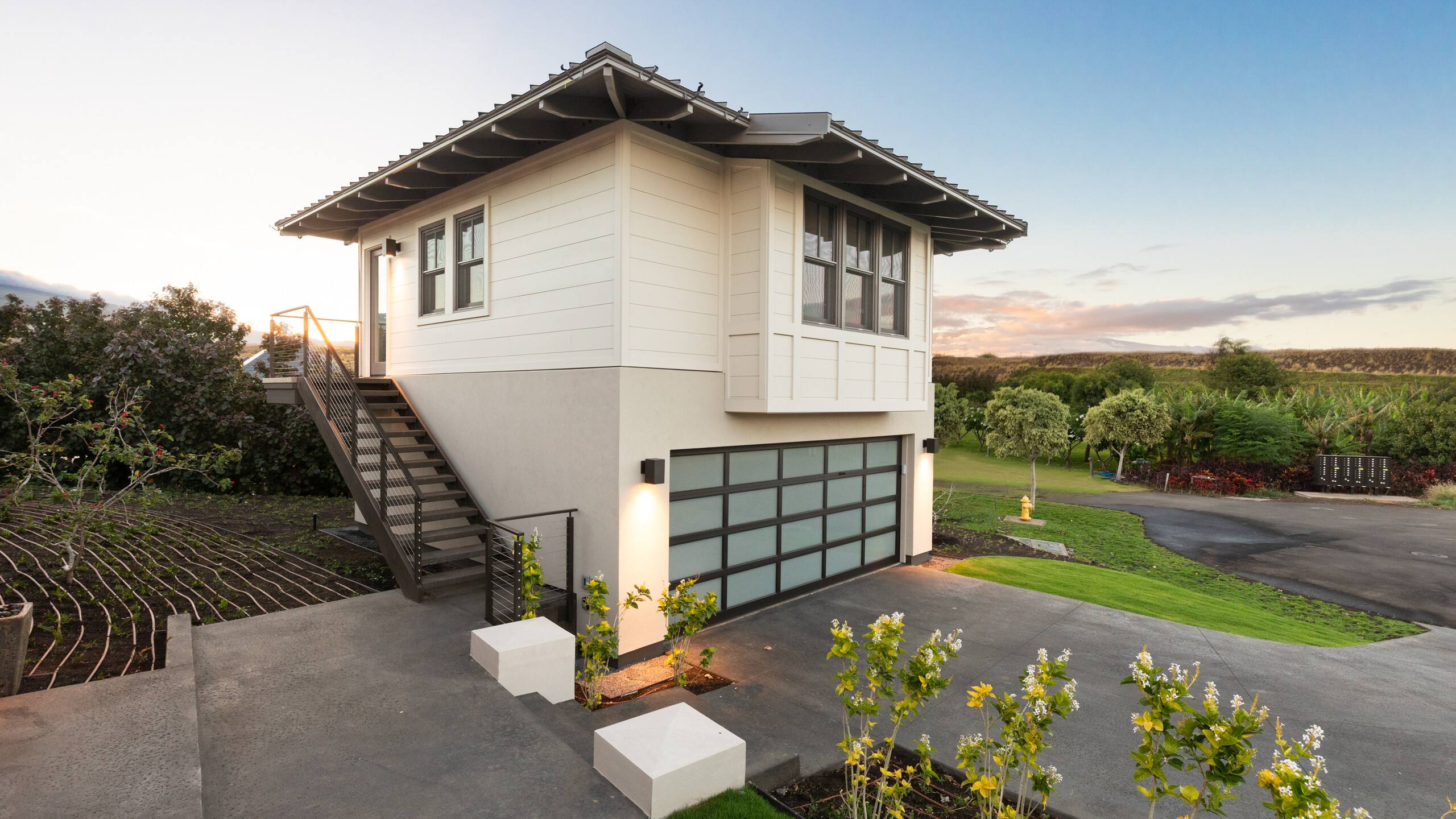 Home in Waimea · ★5.0 · 4 bedrooms · 7 beds · 4.5 baths - Image 100