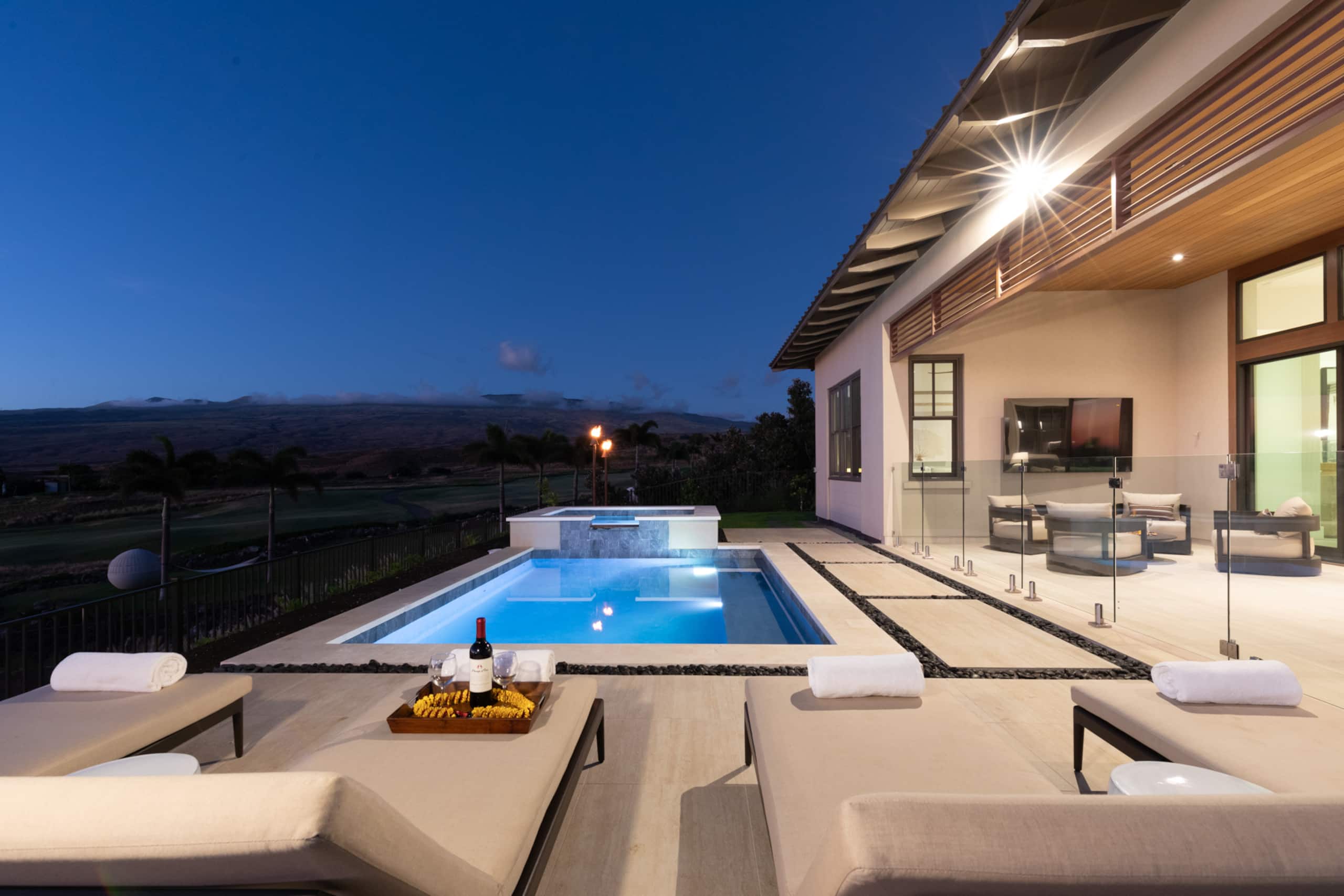 Home in Waimea · ★5.0 · 4 bedrooms · 7 beds · 4.5 baths - Image 5