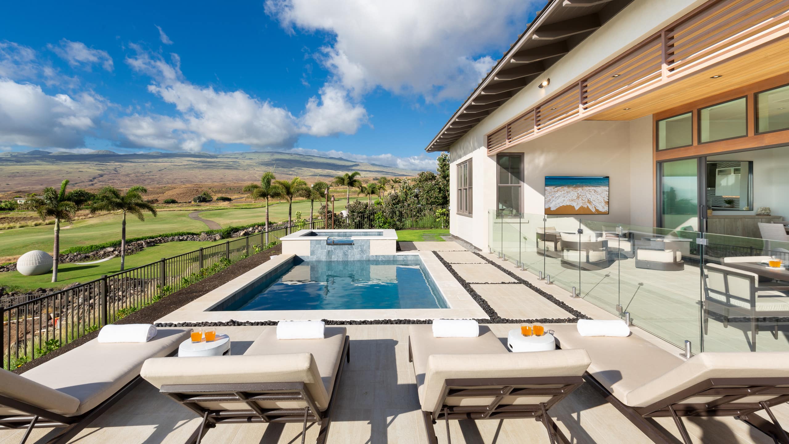 Home in Waimea · ★5.0 · 4 bedrooms · 7 beds · 4.5 baths - Image 7