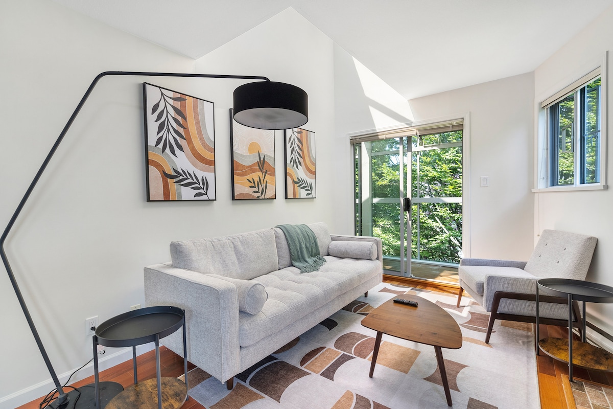 Spruce Suites One