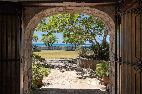 Unity House: A Historic Taste Of Paradise