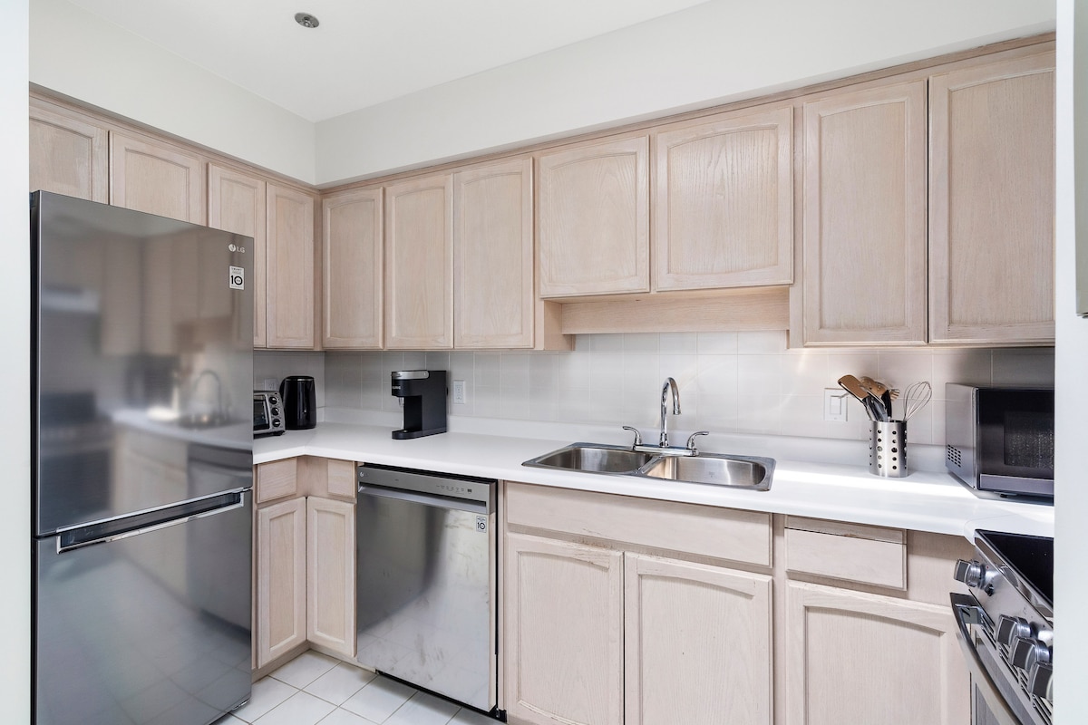 Spruce Suites Four