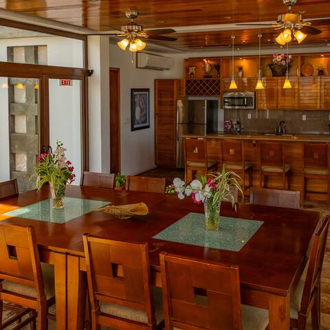 4 Bedroom Villa W/private pool gallery image 2