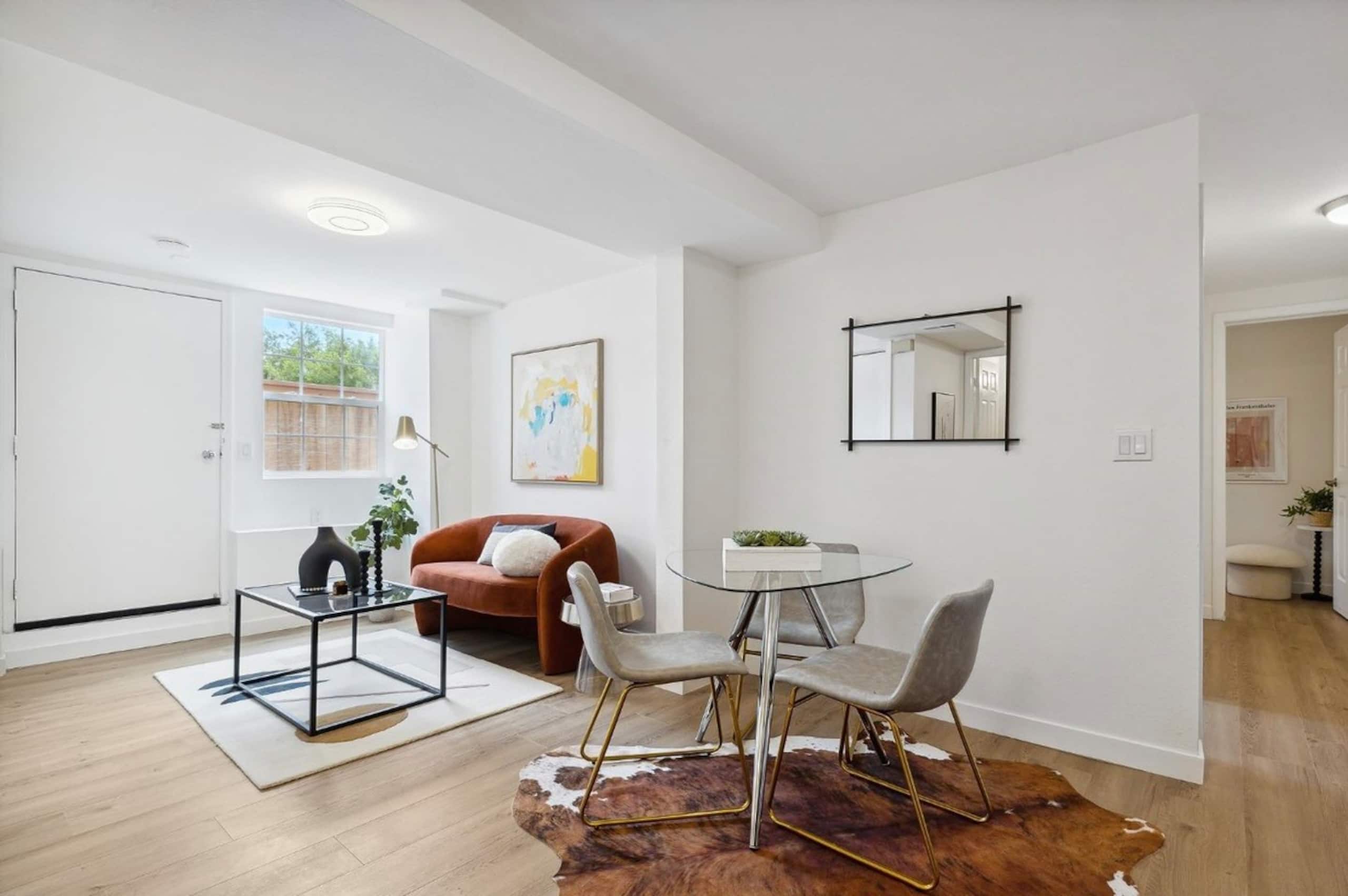 Home in San Francisco · ★4.68 · 1 bedroom · 2 beds · 1 bath - Image 3