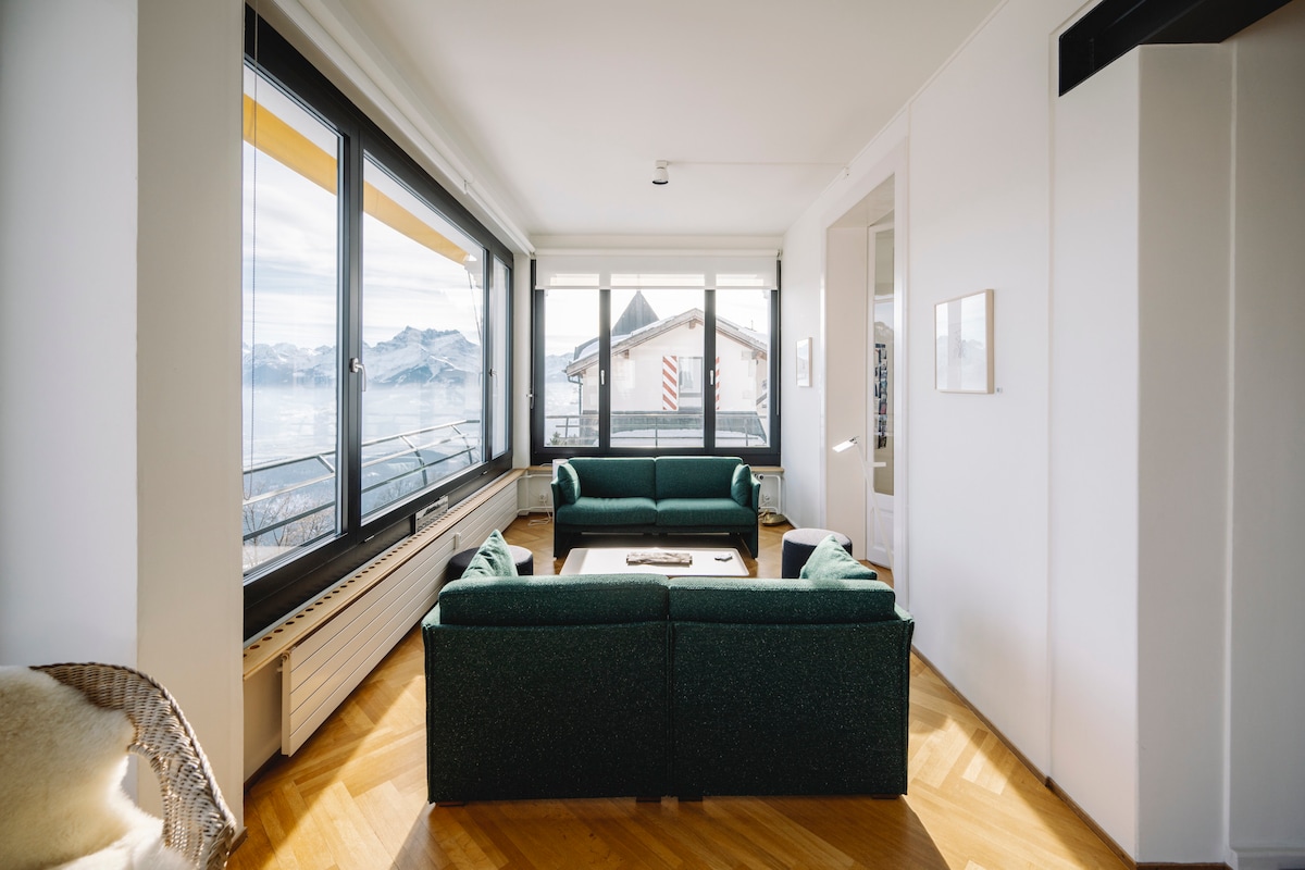 Popular Airbnb listing: Design Retreat with Panoramic Views in Leysin