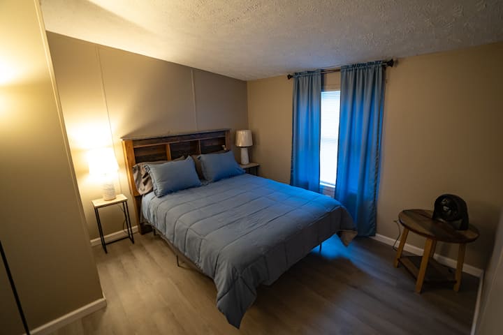 غرفة النوم 1