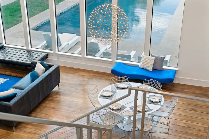 ModernOasis HOT TUB|Pool-10 Mins LoveField Airport gallery image 2