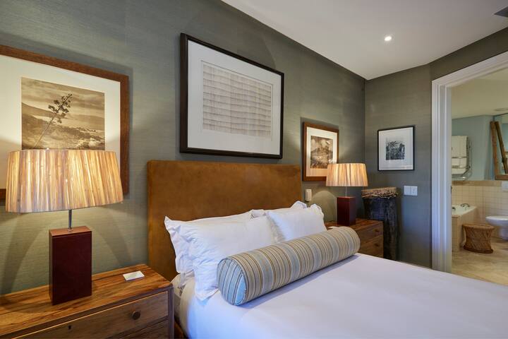 V&A Accomadation gallery image 4