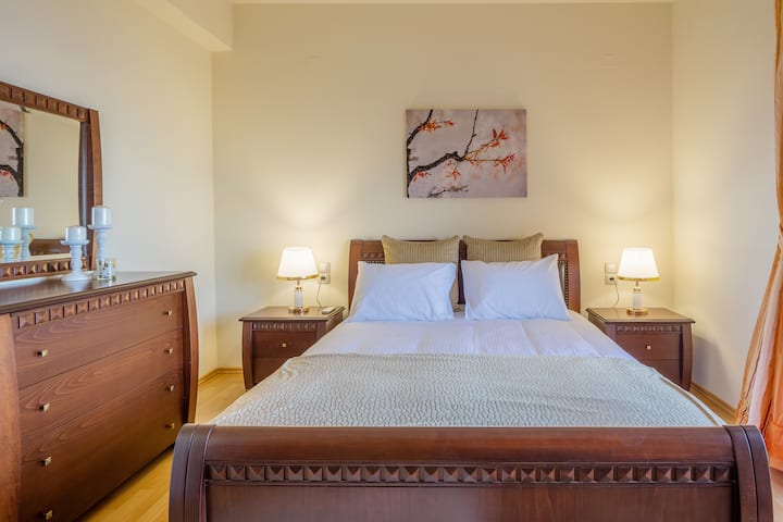 Veličina kreveta (1,80x2.00) s klima-uređajem | Visokokvalitetna posteljina