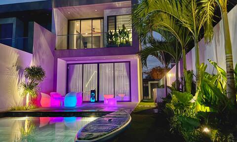 PLAYA Villa 100m to Private Beach in 5-Star Resort