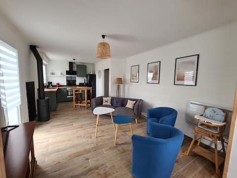 Airbnb performant: Ty Hortensia family gîte near the beaches and GR34 à Finistère