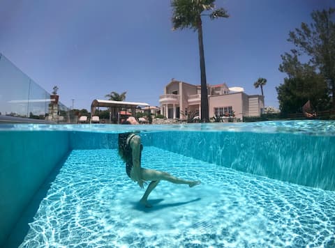 Panoramic Oasis! 180° View Pool & Heated Pool