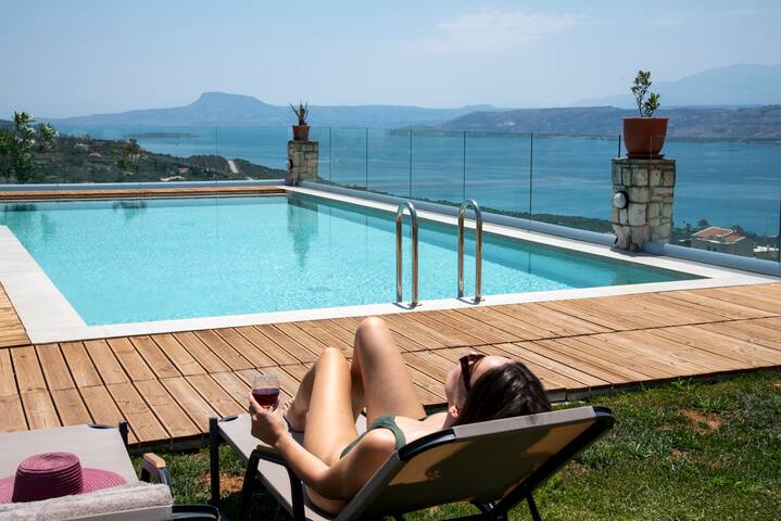 Panoramic Oasis! 180° View Pool & Heated Pool gallery image 2