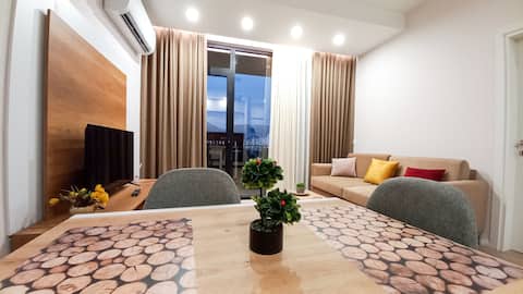 Popular Airbnb listing: Cozy Apartment Center in Myslym Shyri in Njësia Bashkiake Nr. 7