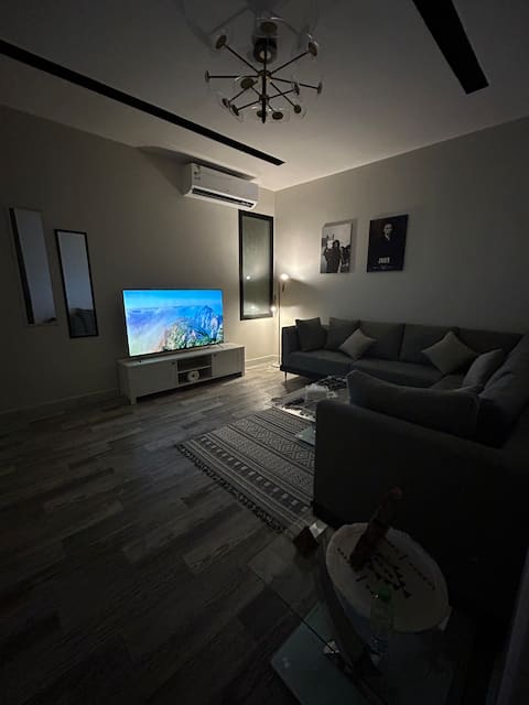 Apartment of a room and self-entry lounge '6