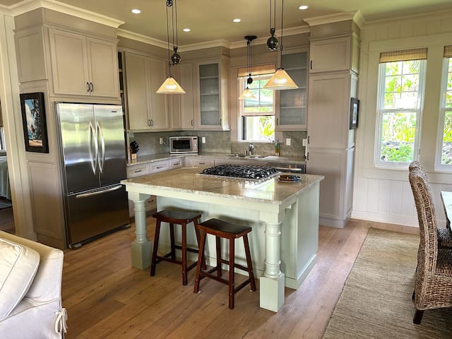 Henson Beach House gallery image 4