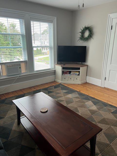 Top performing Airbnb: 423 French in Bangor