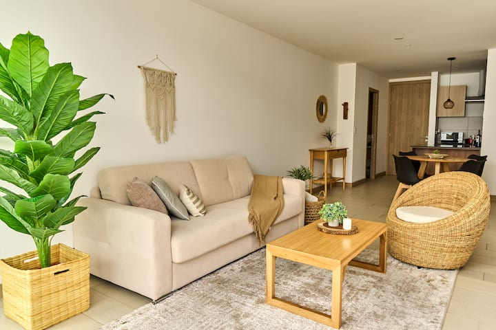 Sofá se convierte en cama súper cómoda de 2 plazas y media  para tu grupo 