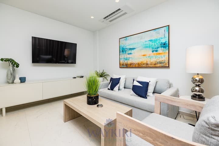 Luxurious Condo 2br/2bth Private Balcony/3rd Floor - Aruba