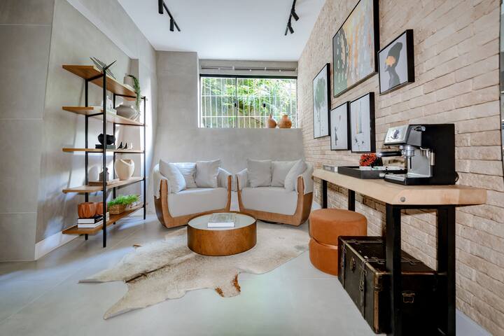 Amazing stay in 3 bedrooms with private bathrooms gallery image 3