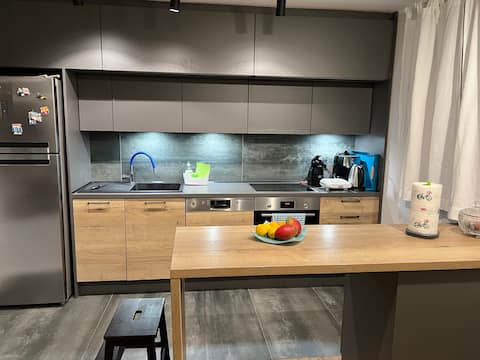 Modern Central Apartment