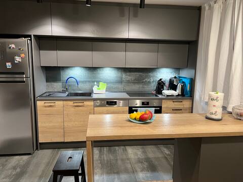 Modern Central Apartment