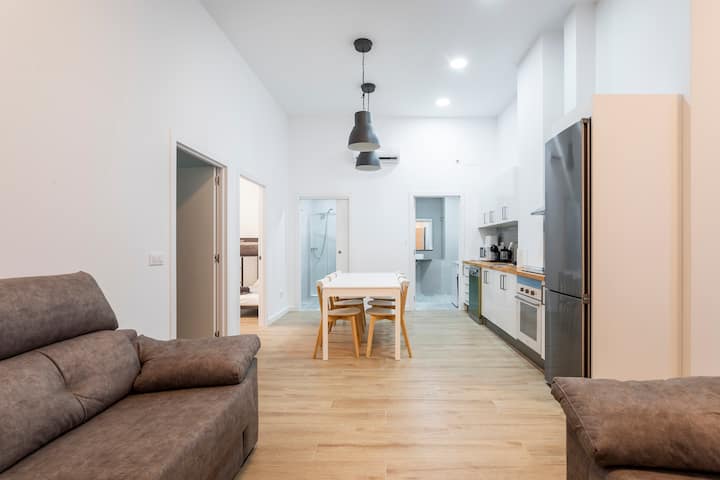 10 Pax, Ac, Wifi, Ciudad Artes Y Ciencias - Valencia