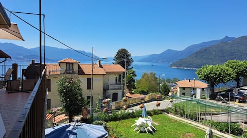 Top Airbnb: Mo&Ma - Panorama e Relax a Maccagno Con Pino E Veddasca