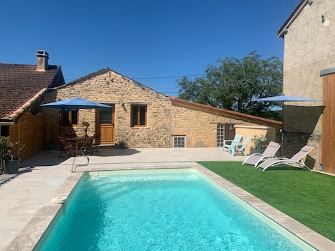 Beautiful gîte with private pool