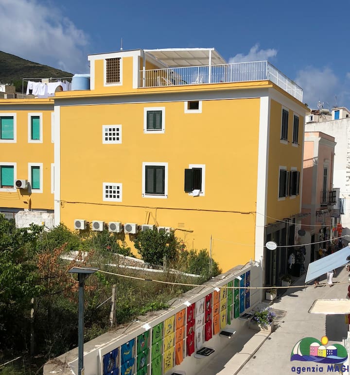 Blu Mare Tripla N° 1 - Ponza