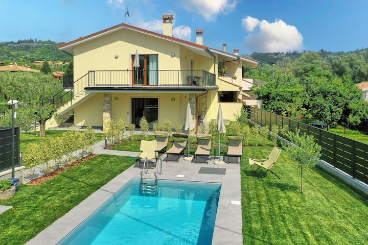 Leti Apartments - Apartment With Terrace - Garda