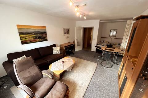 1.5 rooms / 45m2 / city, trade fair, two, holiday