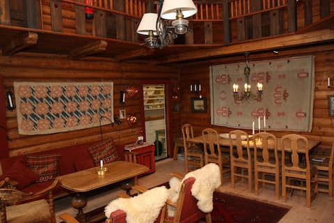 Johnsbu - unique log cabin, Ustaoset