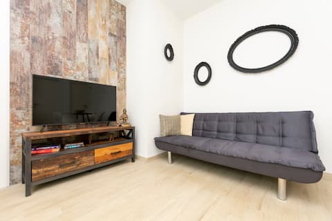 Successful Airbnb property: DRY CREEK jaccuzzi guest house in Općina Dugi Rat
