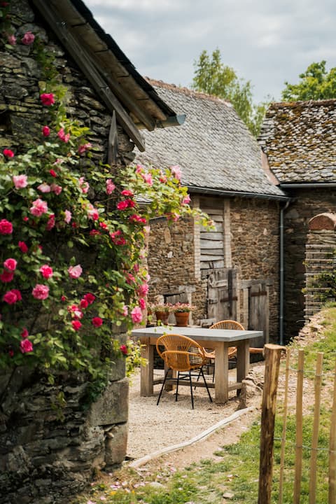 Sophie's Cabin at La Bessayrie