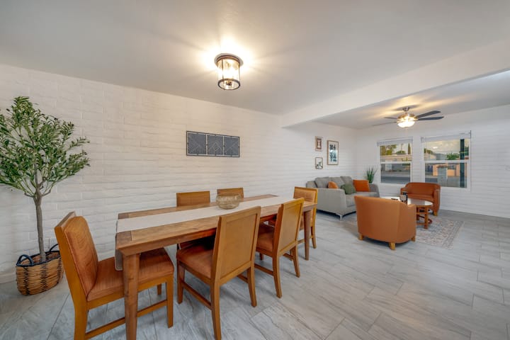 Central | Remodeled | 3 Br 2 Ba | Fenced | Clean - Tucson, AZ